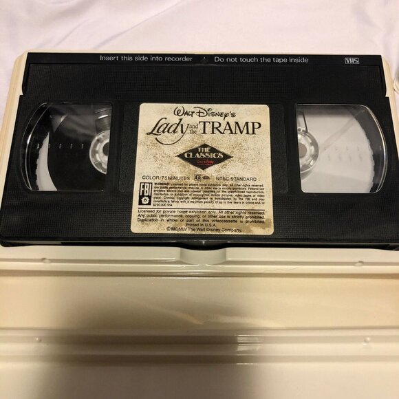 Disneys Lady And The Tramp & II Scamps Adventure VHS Clamshell Lot - Picture 4 of 7